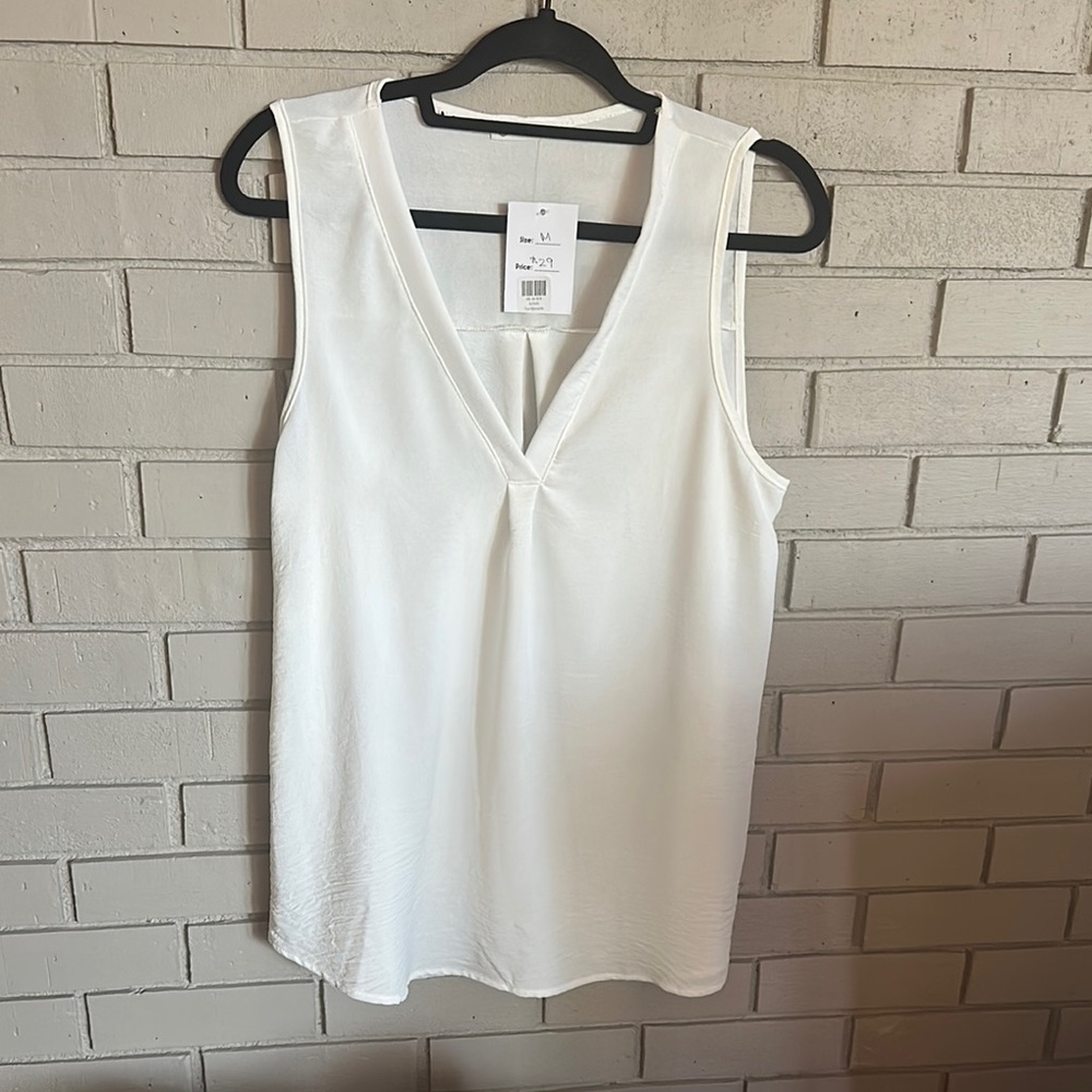 Women’s dressy top